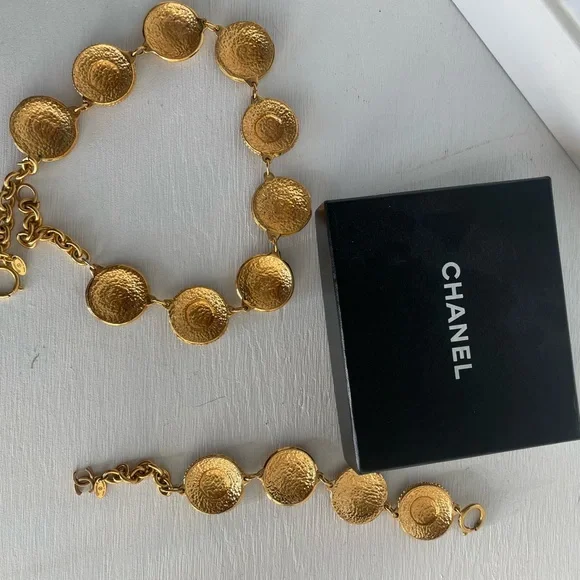 Chanel Vintage 31 Rue Cambon Medallion Collar Necklace & Bracelet - Picture 10 of 10